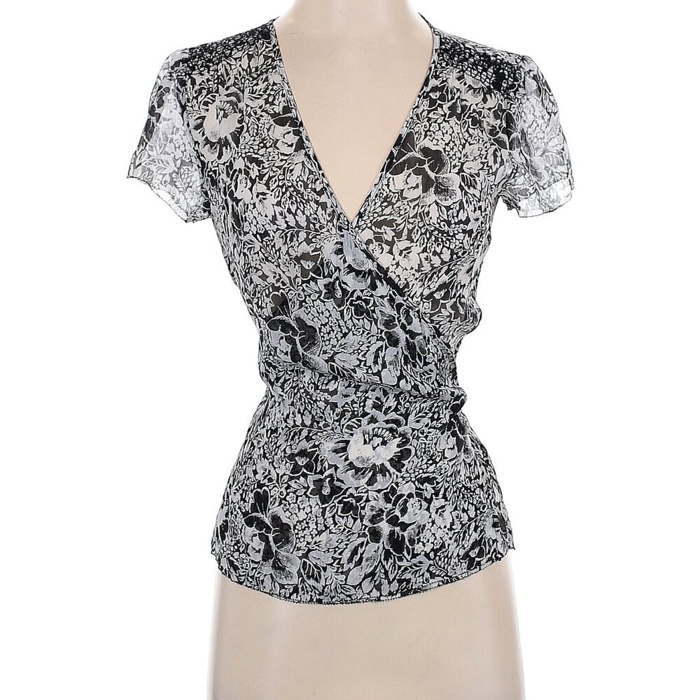 Semantiks Silk Size S Short Sleeve Blouse
